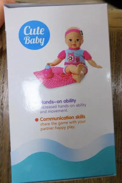 Foto do aviso oficial: Cute Baby, Lovely Baby Boneca de plástico — risco: Químico