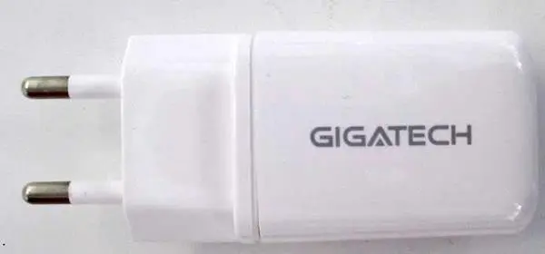Photo de l’avis officiel: GIGATECH USB wall charger Chargeur USB — risque: Choc électrique