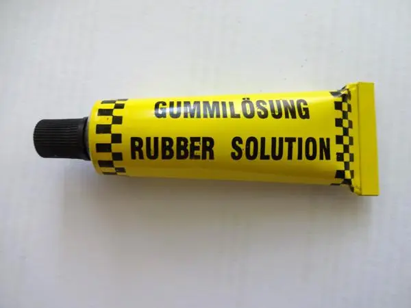 Photo de l’avis officiel: YANSHENG DELUXE Tire Plug Kit Ensemble de réparation de pneus — risque: Risque chimique