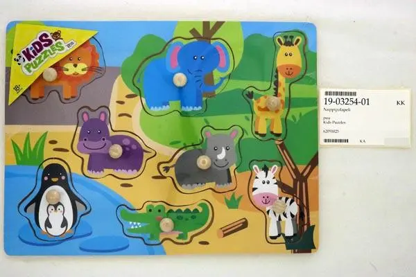 Foto aus der offiziellen Meldung: Brain games Holzpuzzle — Risiko: Ersticken