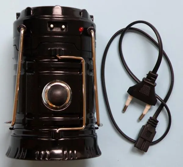 Photo de l’avis officiel: RECHARGEABLE CAMPING LANTERN Lampe LED portable — risque: Brûlures & Choc électrique