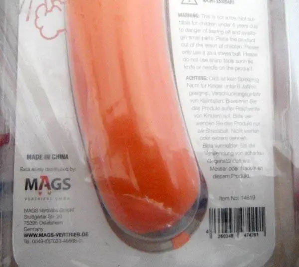 Foto do aviso oficial: Winkee Stress sausage Produto squeezable antisstress — risco: Engasgamento