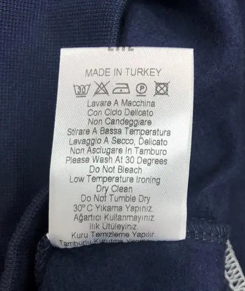 Foto do aviso oficial: BIKKEMBERGS Pijama infantil — risco: Estrangulamento (A12/1701/19)