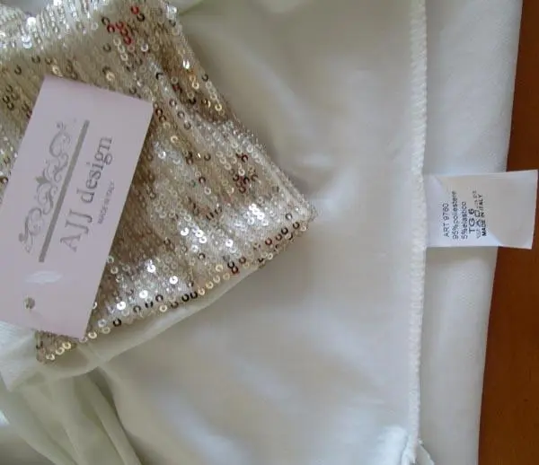 Foto uit de officiële melding: AJJ DESIGN Kinderblouse — risico: Verwonding