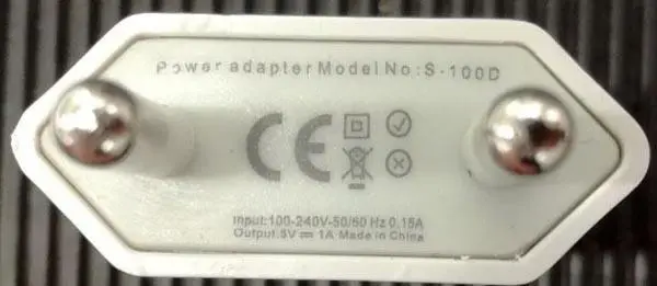 Photo de l’avis officiel: yanglian1438857 Power adapter Chargeur USB — risque: Choc électrique