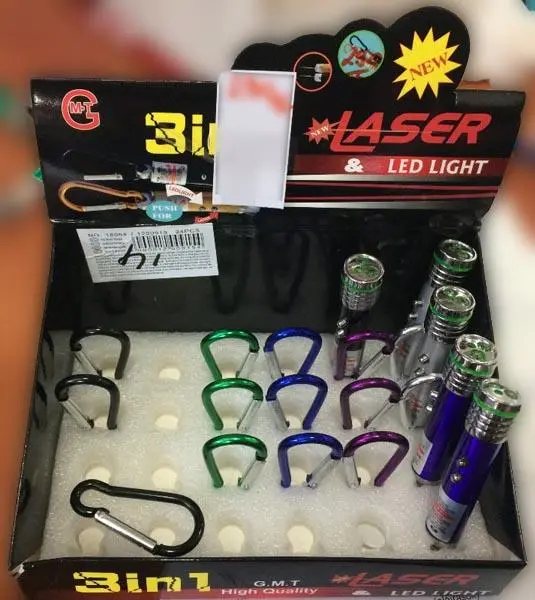 Foto aus der offiziellen Meldung: CP (on the product) 3in1 NEW LASER &amp; LED LIGHT; kis laser lámpa Laserpointer — Risiko: Sehschaden