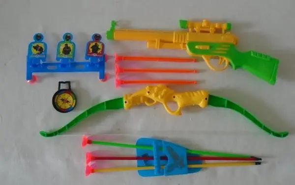 Foto aus der offiziellen Meldung: GUN SERIES Schießspiel-Set — Risiko: Ersticken