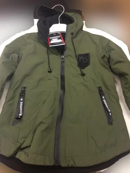 Photo from the official notice: Seagull children’s jacket — injuries & strangulation risk