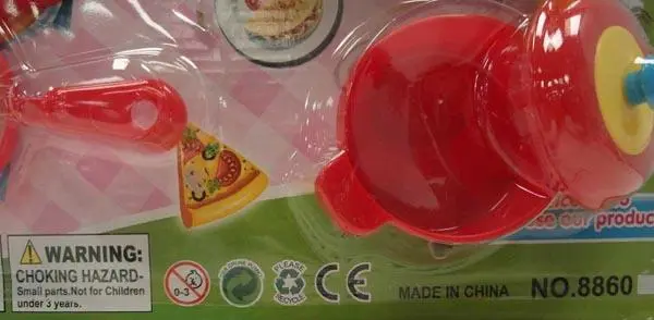 Photo from the official notice: Jafri Toys Cook Happy kitchen play set — choking & suffocation risk