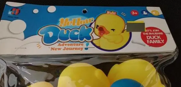Foto dell’avviso ufficiale: Xihua Toys Yellow Duck Giocattolo da bagno — rischio: Rischio chimico (A12/1478/17)