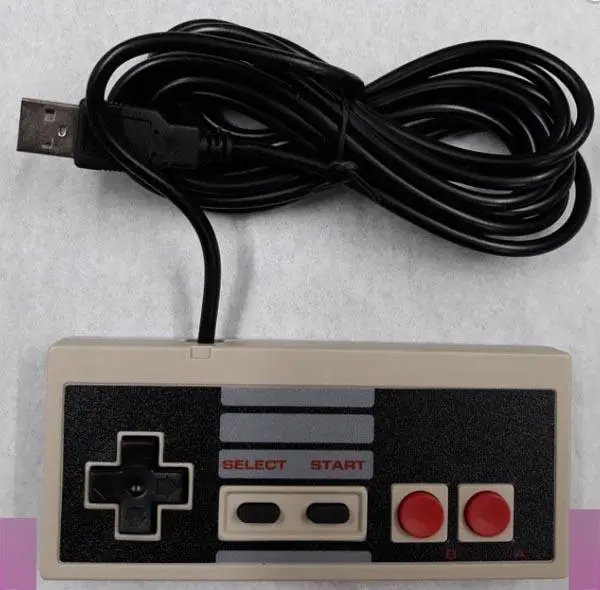 Foto dell’avviso ufficiale: NES G-Tron Classic NES USB Controller for PC Controller di gioco — rischio: Ambiente