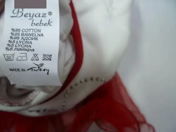 Photo de l’avis officiel: Beyaz Robe d’enfant — risque: Étouffement