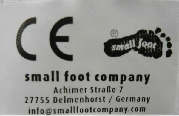 Foto do aviso oficial: Small Foot Emilia Boneca de bebé — risco: Engasgamento