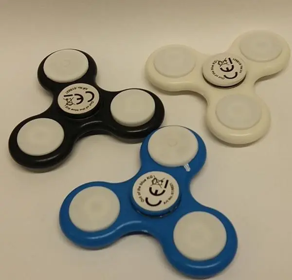 Photo de l’avis officiel: Crazy Gyro Spinner + LED Fidget spinner — risque: Risque chimique & Blessures