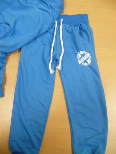 Photo de l’avis officiel: KWS Tenue de loisirs pour enfants — risque: Blessures (A12/1746/17)