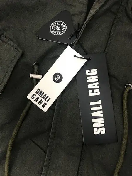 Photo de l’avis officiel: Small Gang Veste de garçons — risque: Blessures & Etranglement