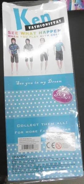 Foto do aviso oficial: Dones Ken Fashionistas Boneca de plástico — risco: Químico