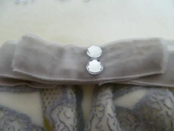 Foto aus der offiziellen Meldung: Lollitop Kinderkleidungsset — Risiko: Ersticken