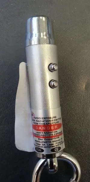 Foto aus der offiziellen Meldung: Lantern Laserpointer — Risiko: Sehschaden
