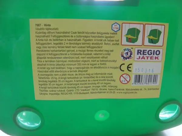 Photo from the official notice: Technok Hinta plastic swing — choking & injuries risk