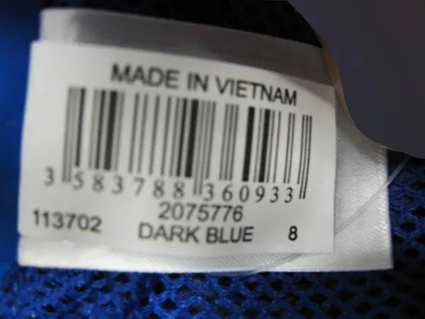Photo from the official notice: Kipsta children’s jacket — strangulation risk