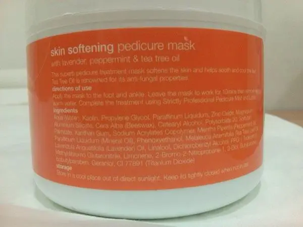 Photo de l’avis officiel: Strictly professional Skin pedicure mask Masque de pédicure — risque: Risque chimique