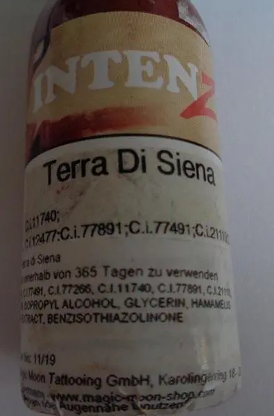 Foto dell’avviso ufficiale: Intenze Terra Di Siena Prodotto per tatuaggi — rischio: Rischio chimico