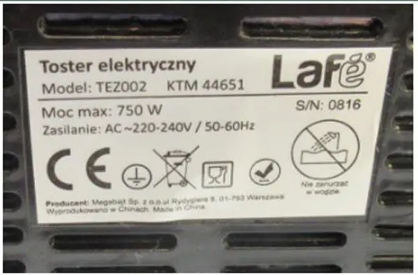Photo from the official notice: Lafe Toster elektryczny electric toaster — burns risk