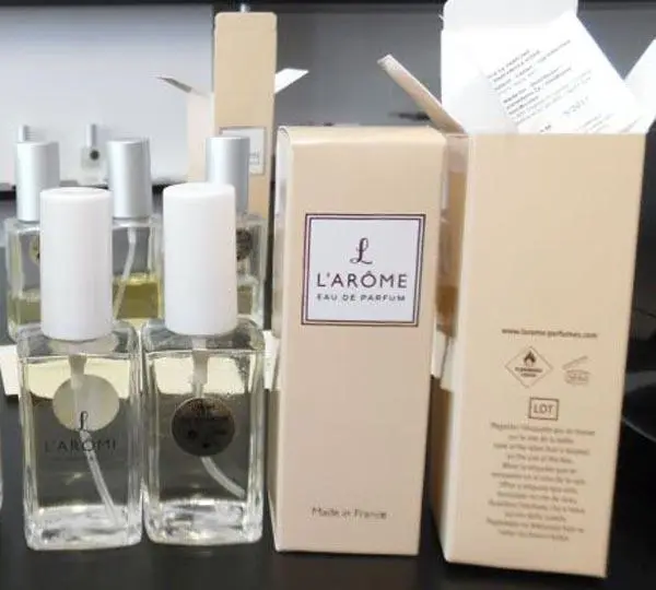 Photo de l’avis officiel: L'ARÔME L’ARÔME PARFUMES — risque: Risque chimique
