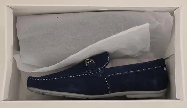 Photo de l’avis officiel: Create Chaussures en cuir — risque: Risque chimique