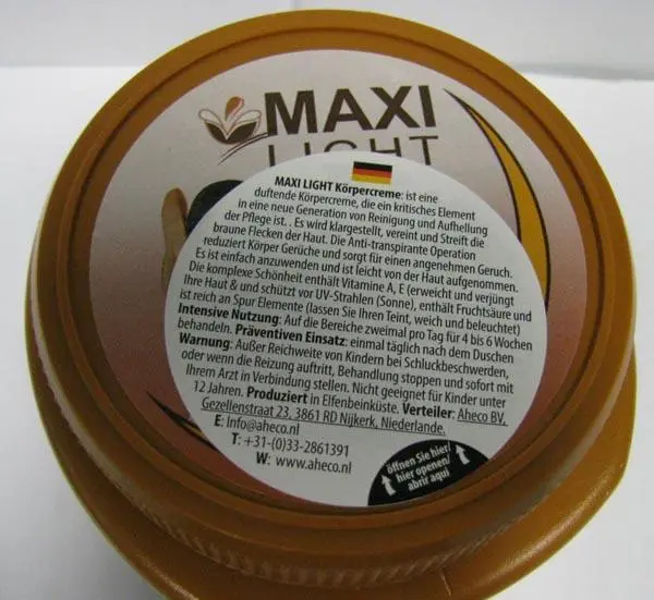 Foto do aviso oficial: Maxi Light Crème Éclaircissante Produto para clarear a pele — risco: Químico