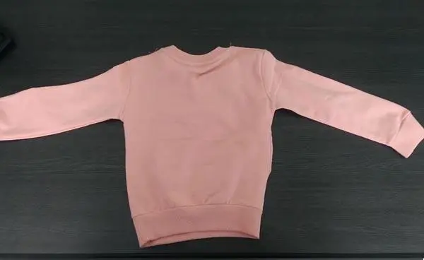 Foto aus der offiziellen Meldung: Mix Star Kids Club Kinder-Sweatshirt — Risiko: Ersticken