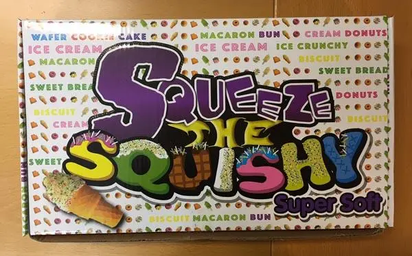 Foto aus der offiziellen Meldung: ToyRock Squeeze the Squishy Lebensmittel imitierende Spielzeug — Risiko: Ersticken