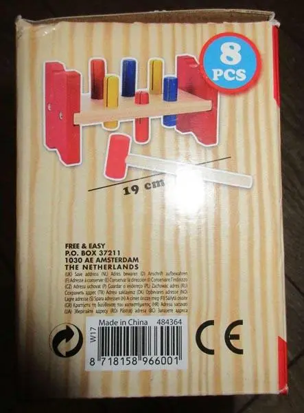 Photo de l’avis officiel: Free &amp; Easy Hammer Bench Jouet en bois — risque: Étouffement