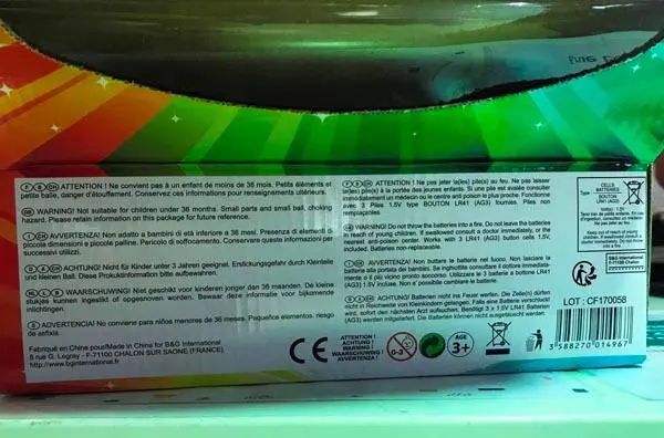 Foto aus der offiziellen Meldung: B&amp;G International PUFFER OURS LUMINEUX/MIT LICHT/FLASHING/LUMINOSA Blinkender Pufferball — Risiko: Chemikalie & Ersticken