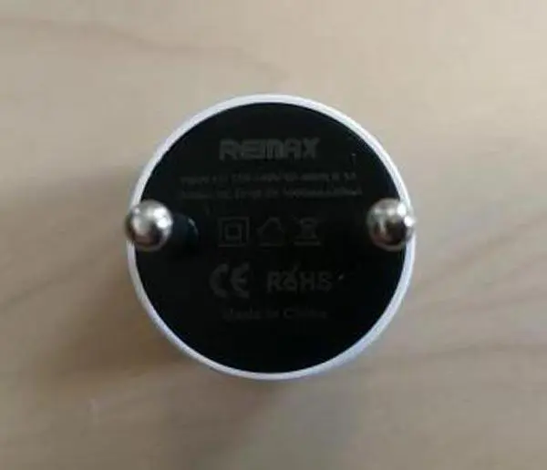 Photo de l’avis officiel: Remax International Remax Chargeur USB — risque: Choc électrique