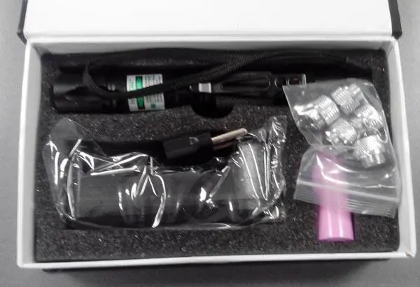 Foto aus der offiziellen Meldung: HTPOW Laser Pointer Laserpointer — Risiko: Sehschaden