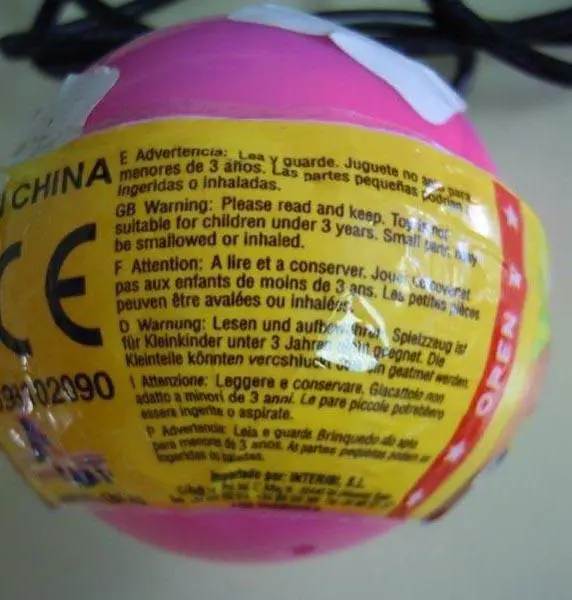 Foto aus der offiziellen Meldung: Interibi Yoyo/Pufferball — Risiko: Ersticken