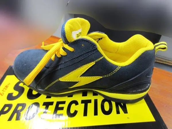 Photo de l’avis officiel: SOFTHIT SOFTHIT PROTECTION Chaussures de sécurité — risque: Blessures