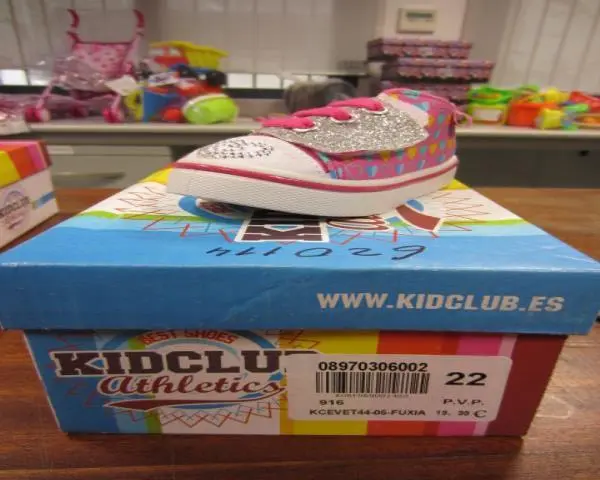 Foto do aviso oficial: KidClub "Athletics" Sapatos para bebés — risco: Engasgamento