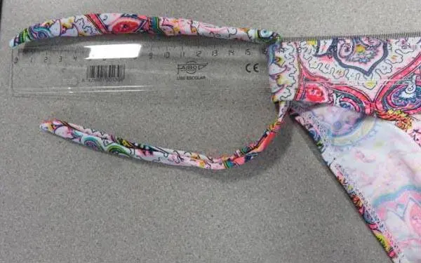 Photo de l’avis officiel: Tridagna Maillot de bain pour filles — risque: Blessures