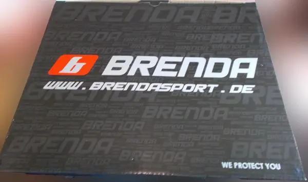 Foto dell’avviso ufficiale: BRENDA Casco da sci — rischio: Lesioni