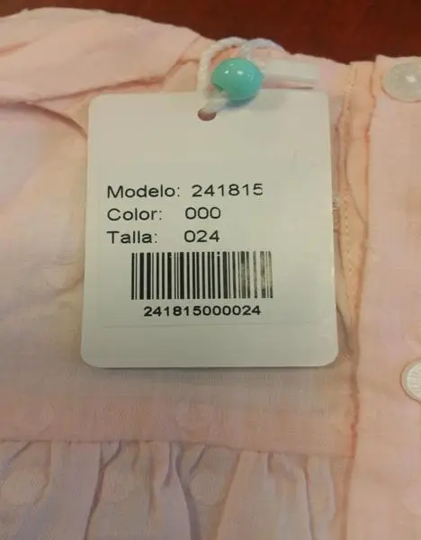 Photo from the official notice: Cotton &amp; Sugar babies' clothing — choking risk (A12/0894/18)