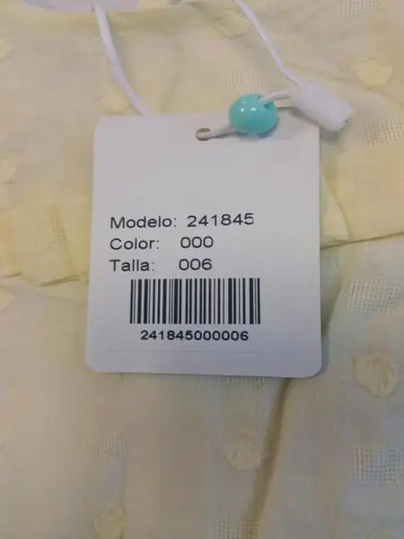 Photo from the official notice: Cotton &amp; Sugar babies' clothing — choking risk (A12/0894/18)