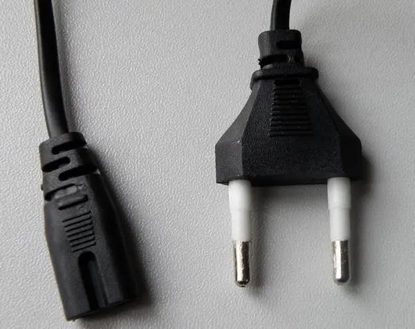 Photo de l’avis officiel: Jia Hao Portable Hanging Lamp Lampe/torche à LED portable — risque: Choc électrique & Incendie