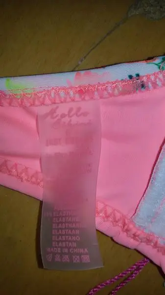 Photo de l’avis officiel: Hello Bikini Bikini des filles — risque: Blessures (A12/1054/18)