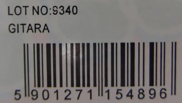 Photo from the official notice: YaYa Toys / ADAR Guitar toy guitar — choking & damage to hearing risk