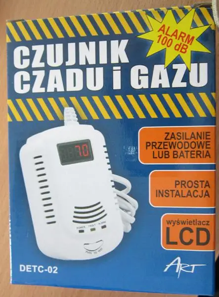 Photo from the official notice: Czujnik czadu i gazu carbon monoxide detector — suffocation risk