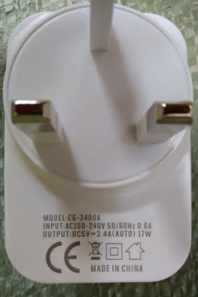 Photo de l’avis officiel: Alimentation USB — risque: Choc électrique & Incendie