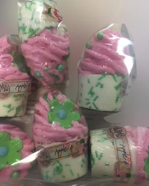 Photo from the official notice: Bomb Cosmetics Apple &amp; Raspberry bath mallow bath soap product — choking risk